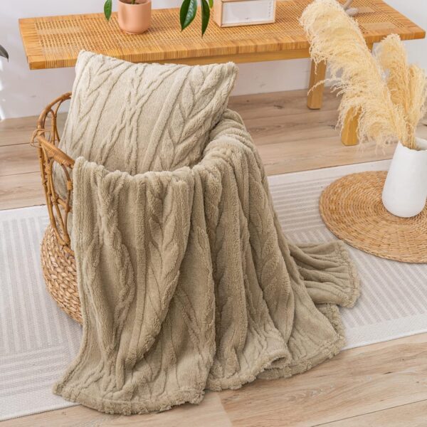 YUSOKI Sherpa Throw Blanket-3D Stylish Design Super Soft Fuzzy Cozy Warm Blanket Thick Plush Fluffy Furry Blankets - Image 6