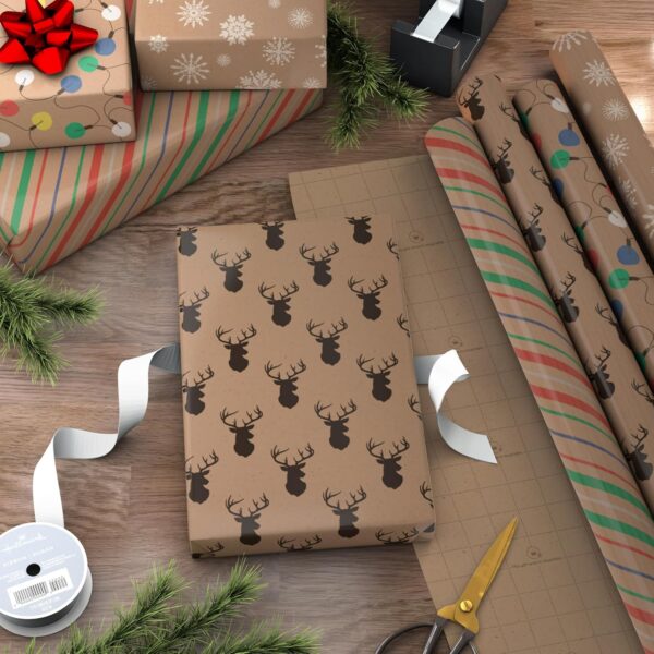 Hallmark Recyclable Christmas Wrapping Paper for Kids with Cut Lines on Reverse - Image 3